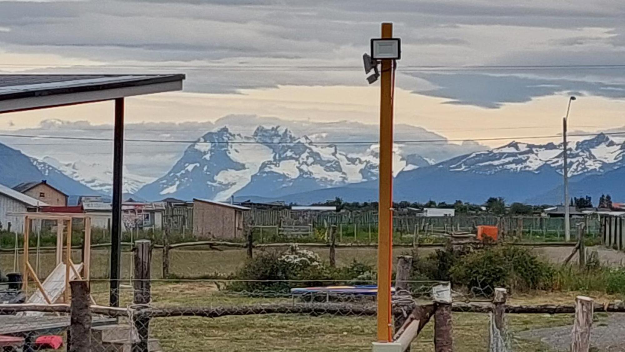 Cabanas Antu Kuyen Patagonica Пуерто Наталес Екстериор снимка